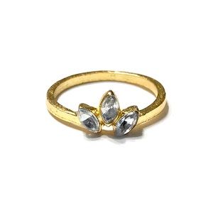 Elegant Gold and Silver Women's Ring